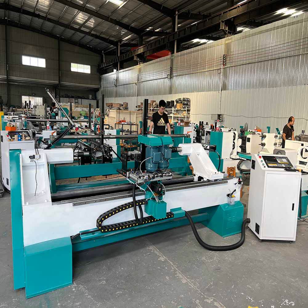 tour à bois multifonctionnel
