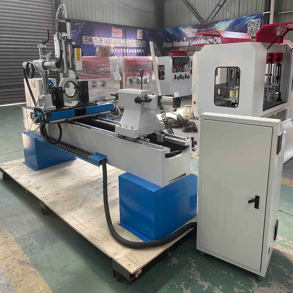 Macchina per la lavorazione del legno CNC