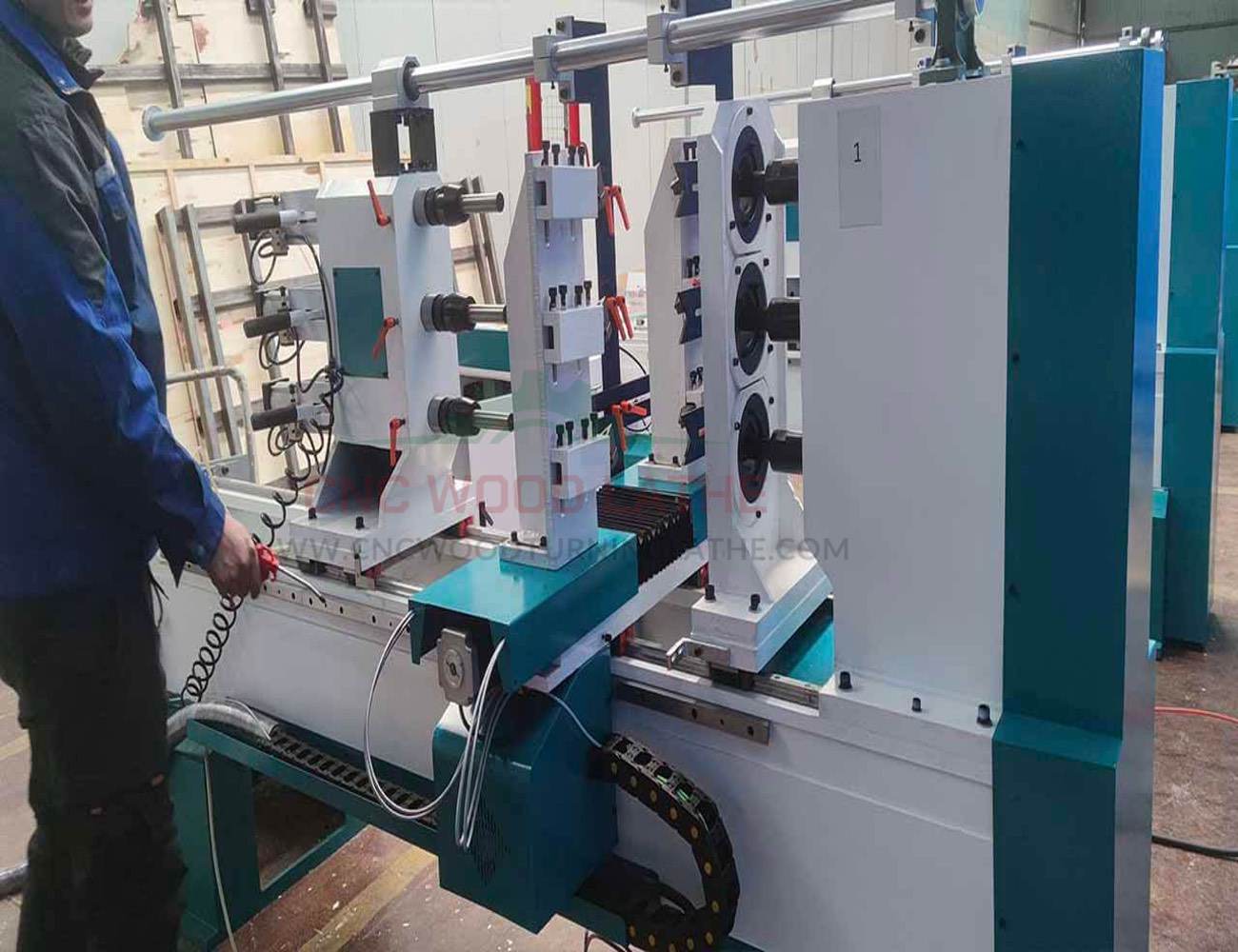 Tornio CNC per legno 001