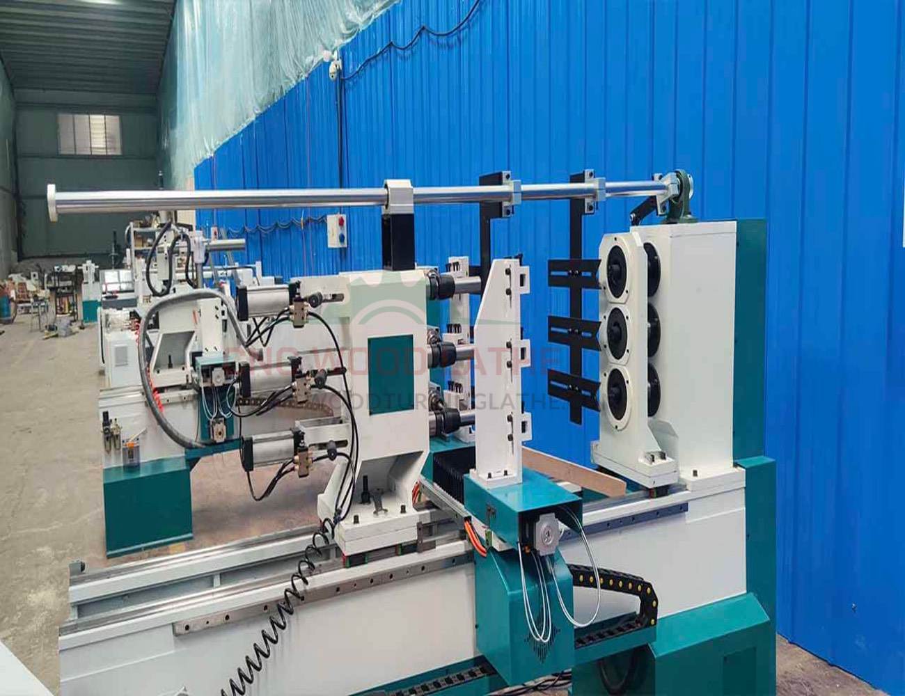 لکڑی کی لیتھ گھسائی کرنے والی مشین