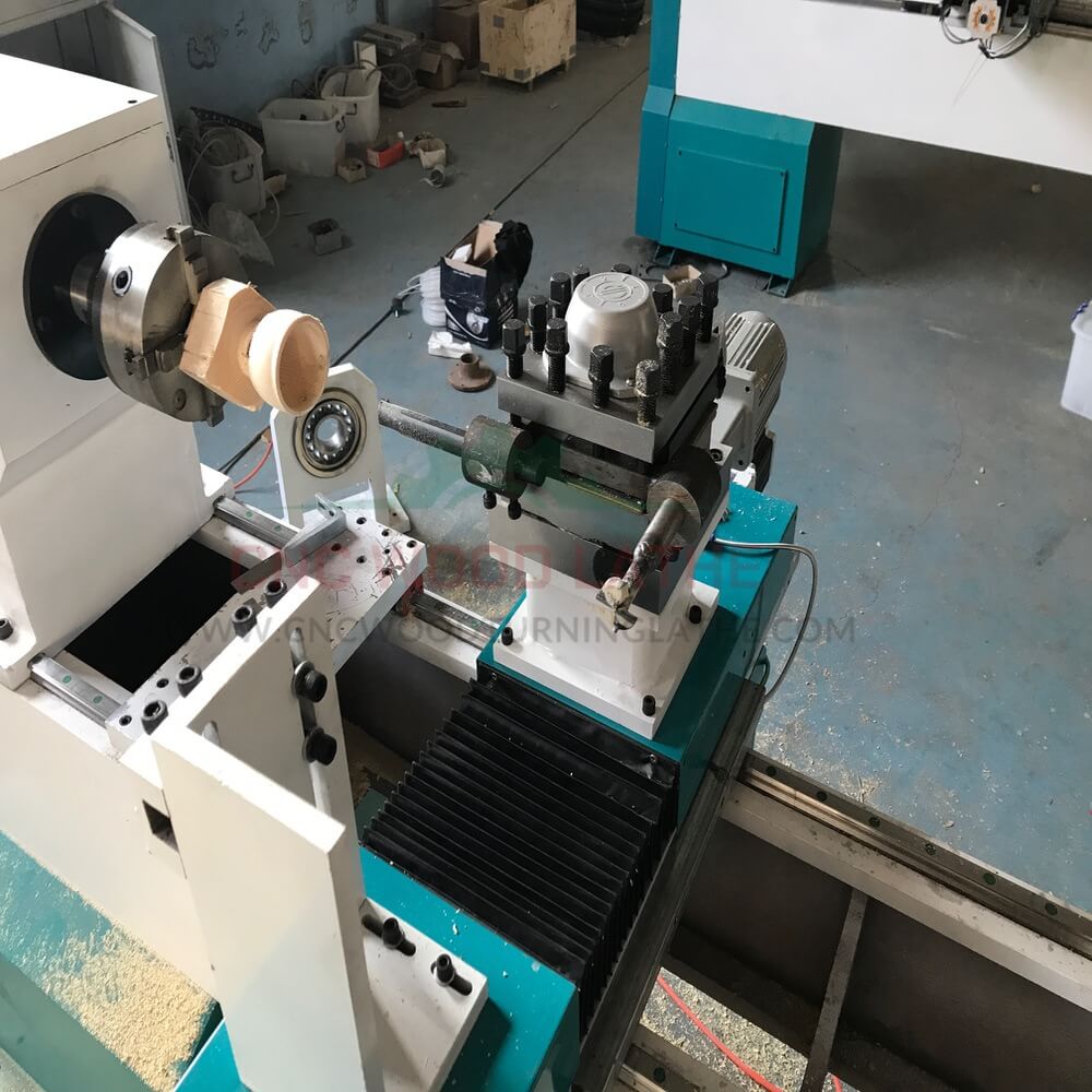 220v Wood Lathe
