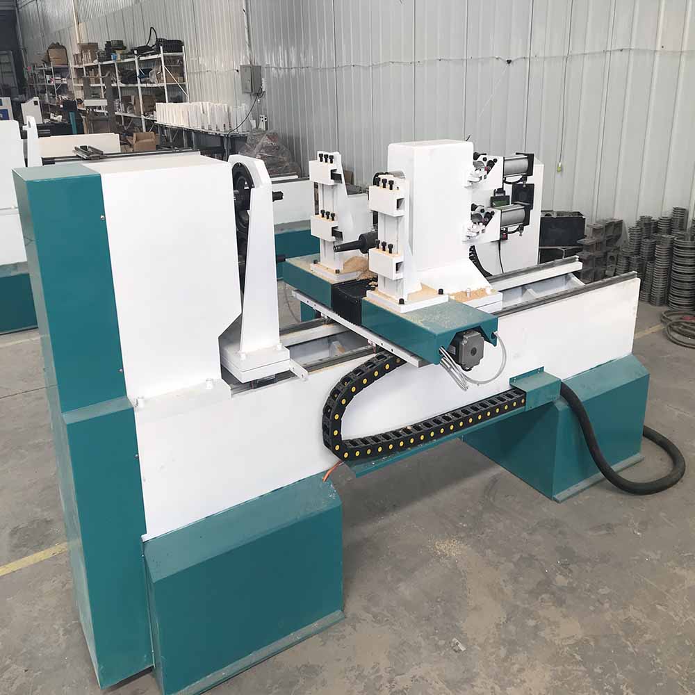 automatic Wood Lathe 01