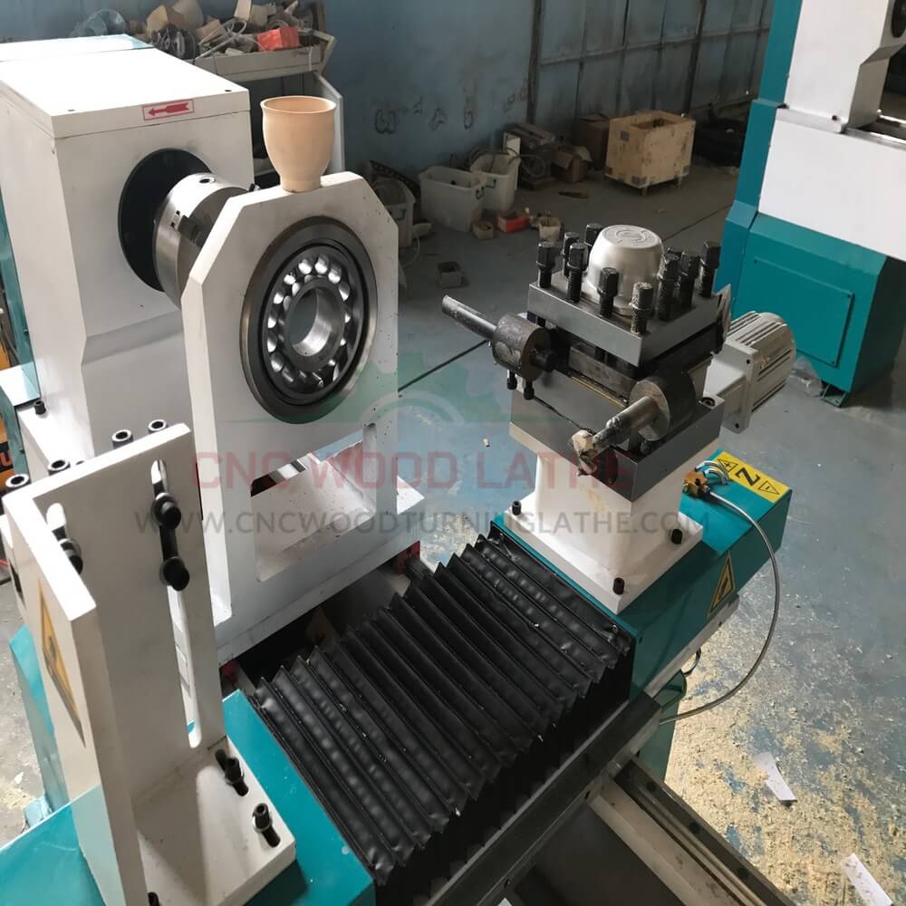 brand New Wood Lathe